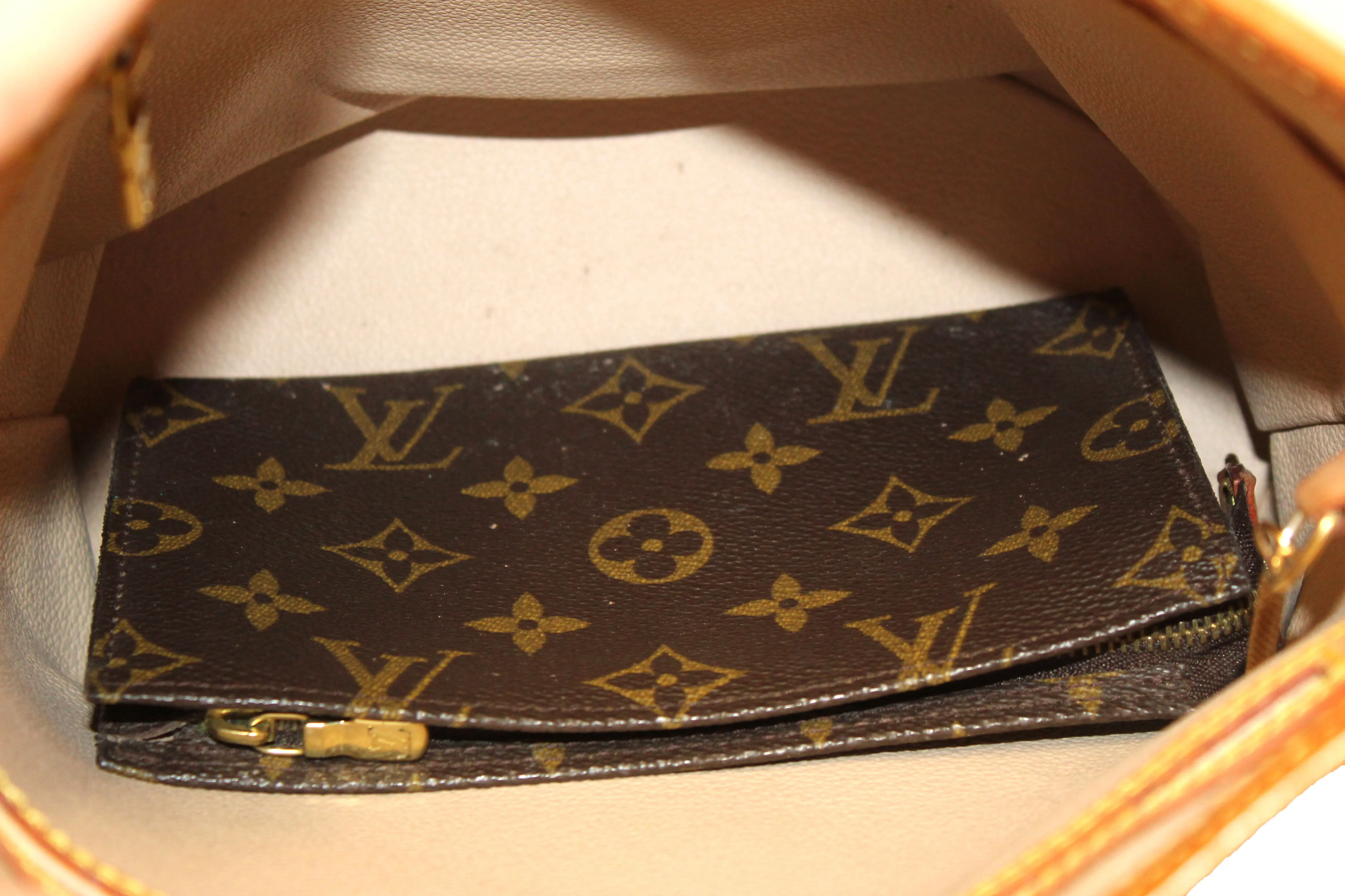 Authentic Louis Vuitton Classic Monogram Bucket PM Shoulder Bag