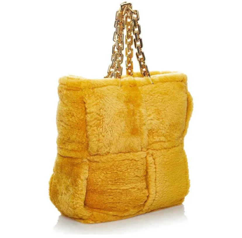 BOTTEGA VENETA THE CHAIN INTRECCIATO SHEARLING TOTE BAG