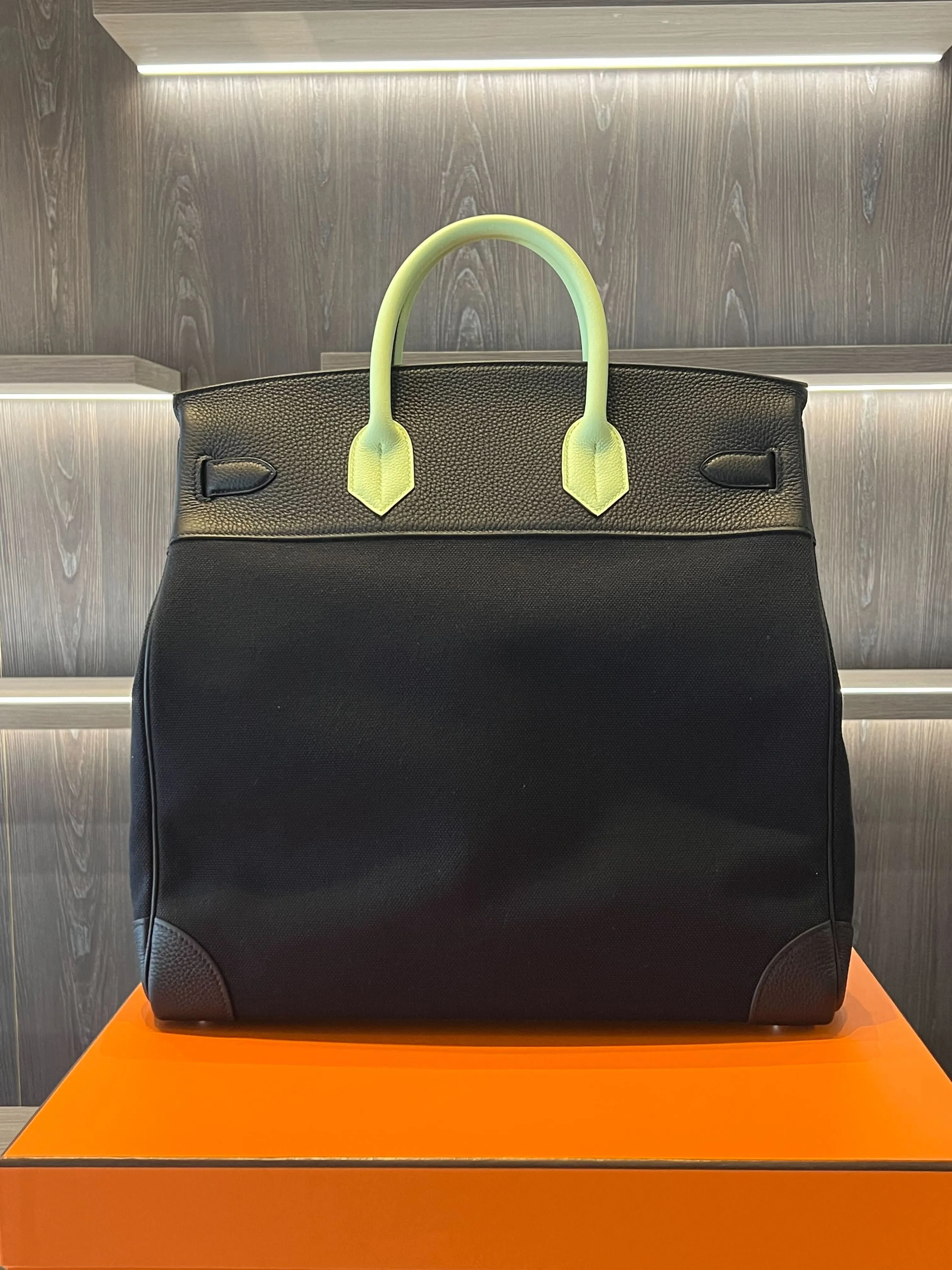 Hermes Haut A Courroies 40 Multi Bag AA Noir/Absinthe/Hydra