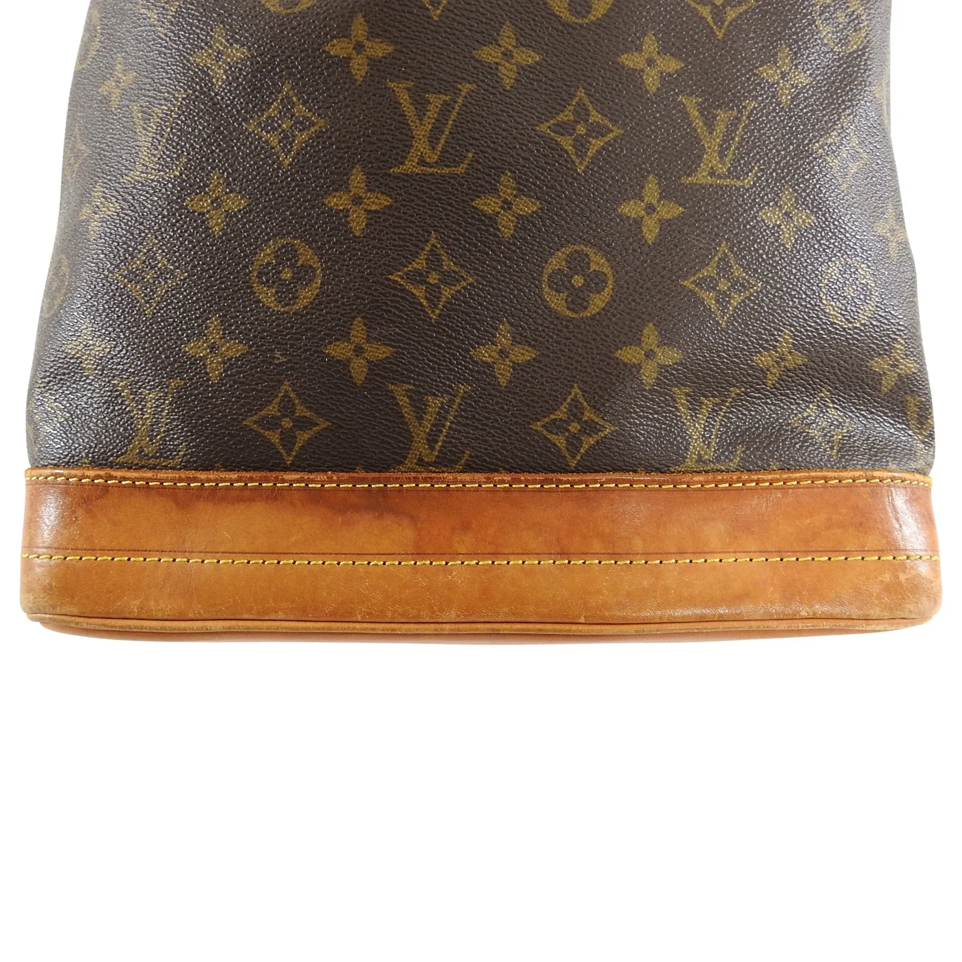 Louis Vuitton Vintage Monogram Grand Noe GM Bucket Bag