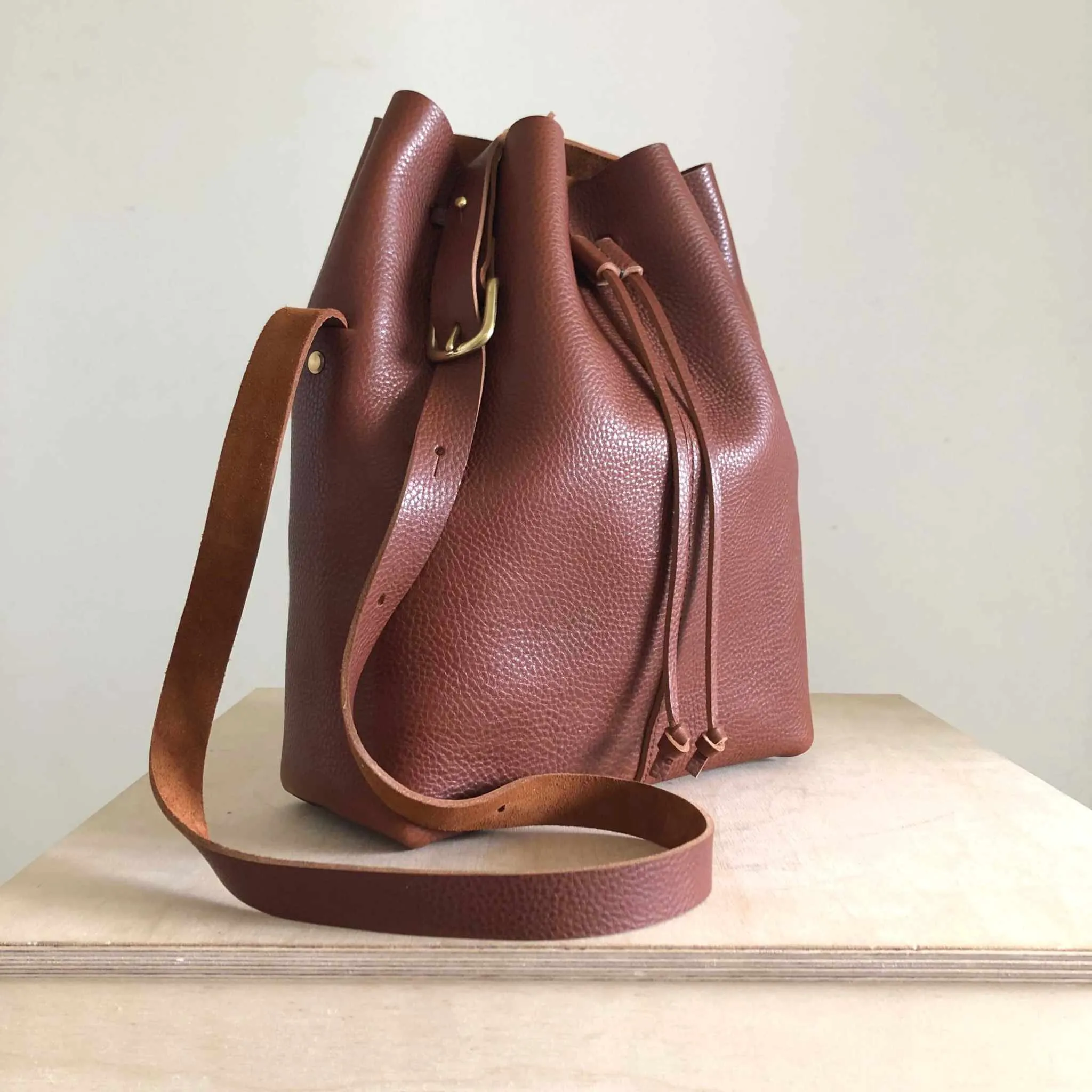 Nomad Maxi Leather Bucket Bag in Black or Tan