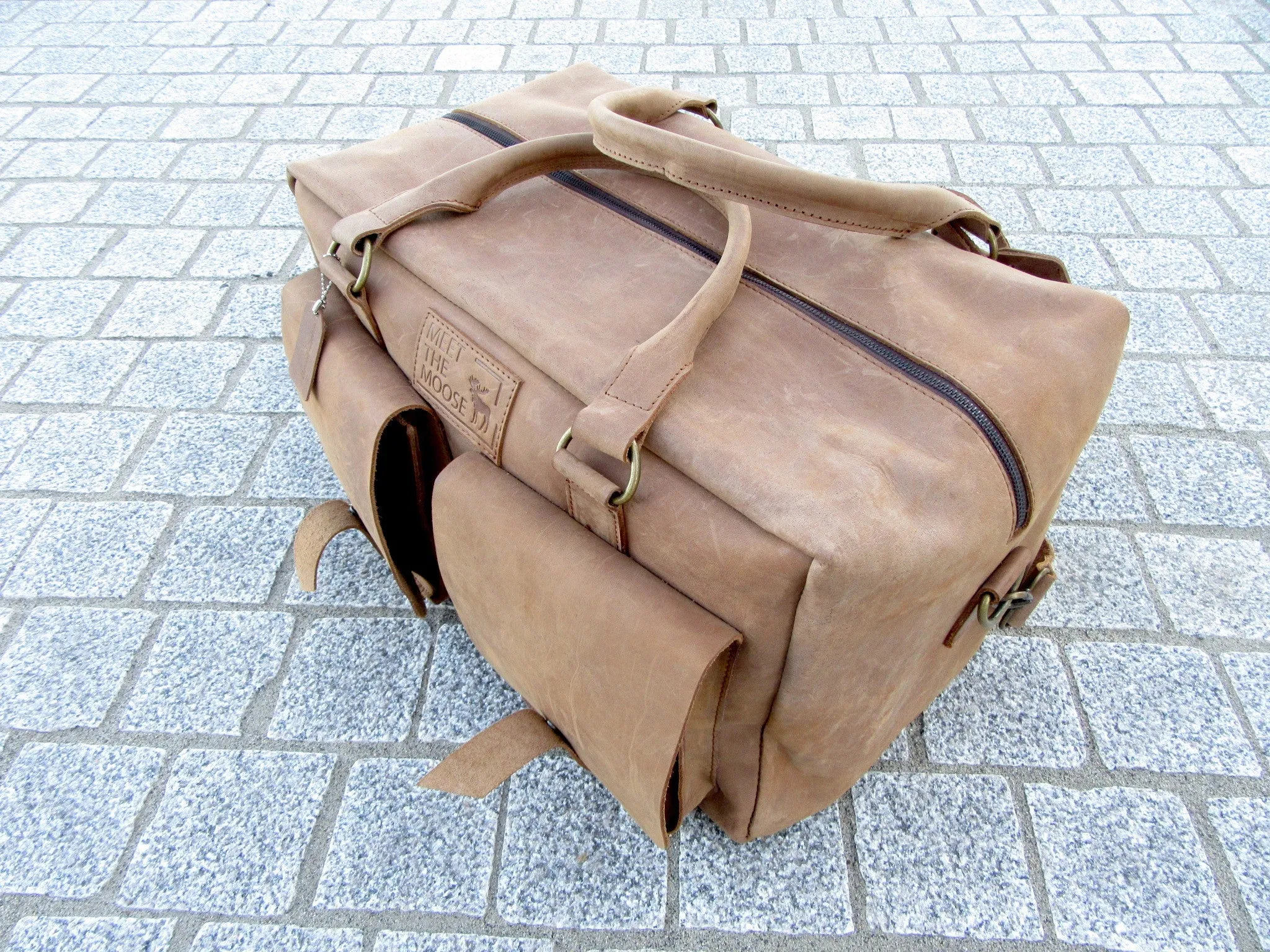 Royal Medium Carry-On Leather Weekender Bag - Light Brown