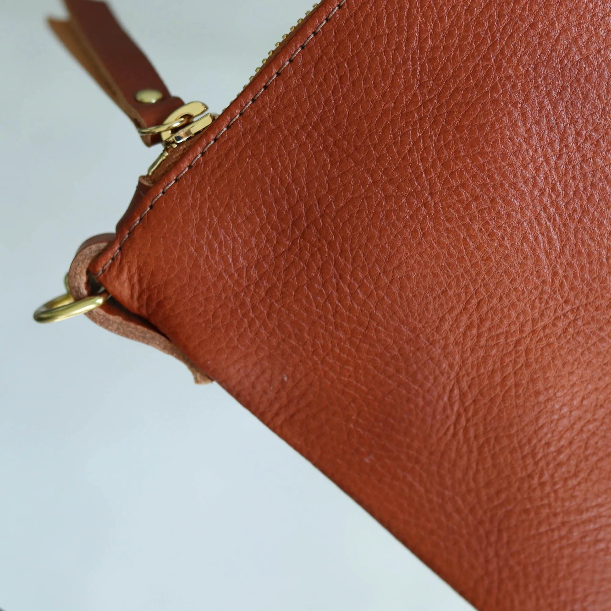 Small Leather Crossbody Clutch Bag - Cognac